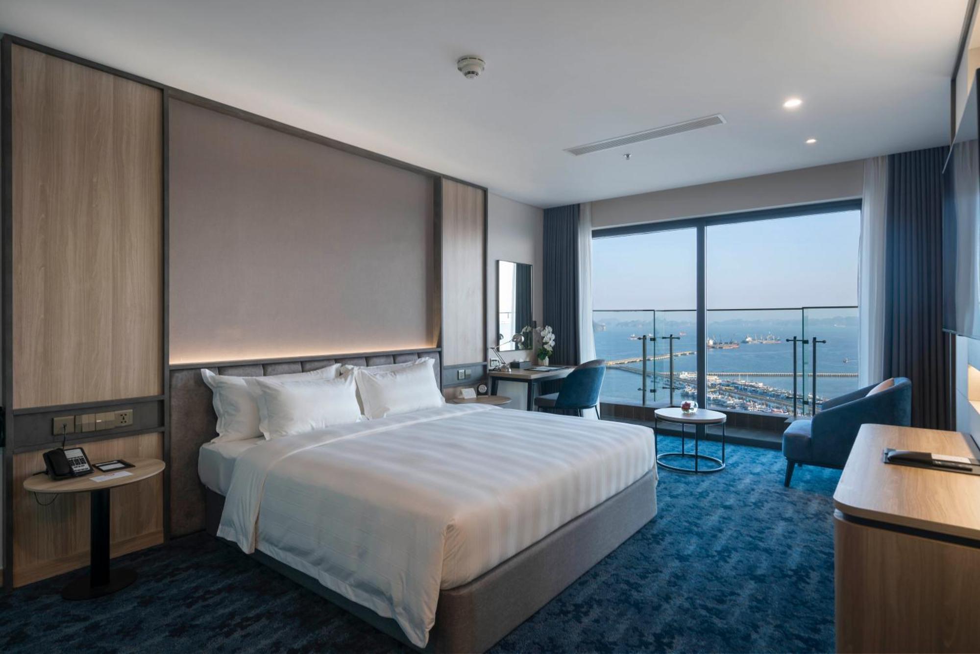 Wyndham Garden Legend Halong Hotel Ха Лонг Екстериор снимка