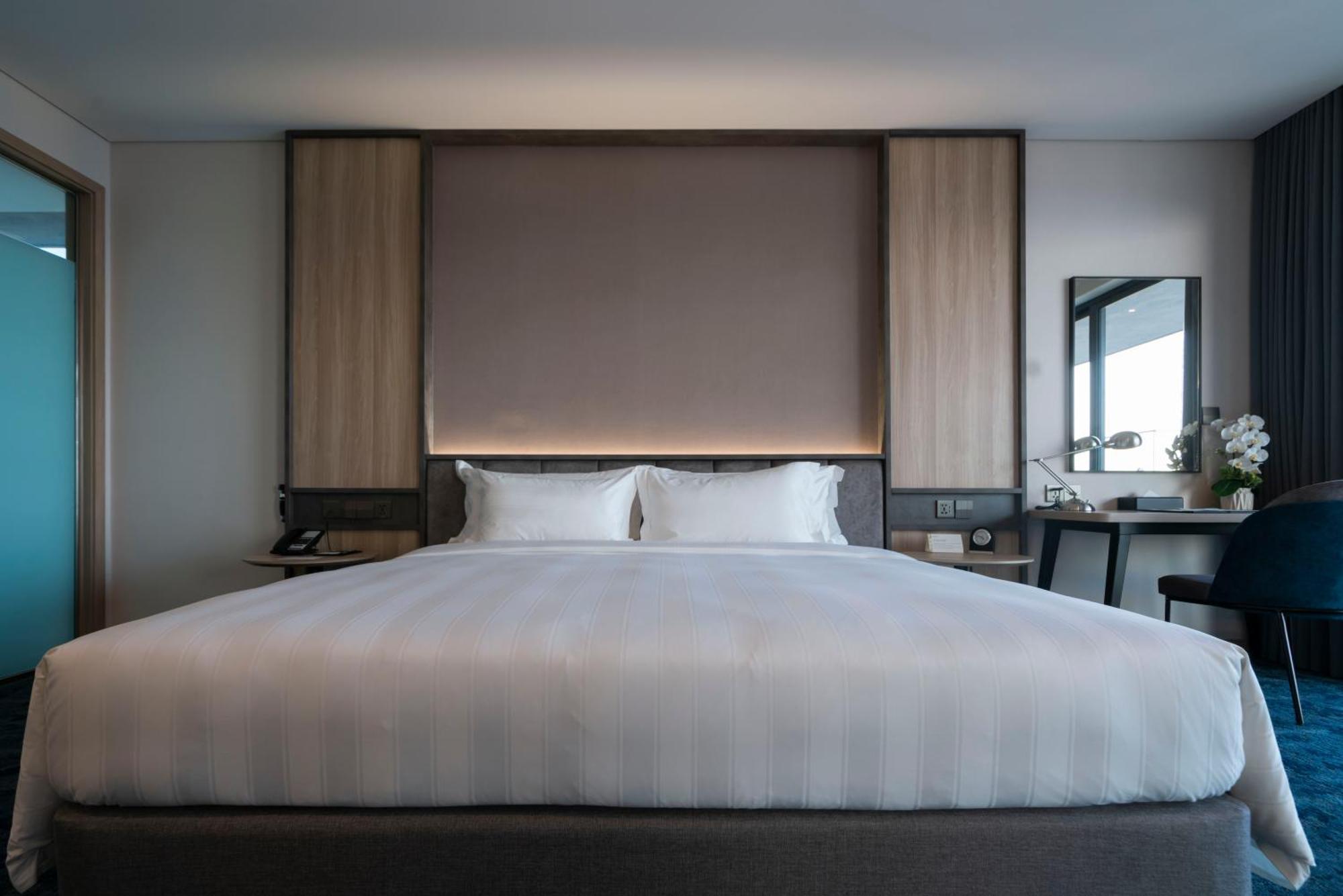 Wyndham Garden Legend Halong Hotel Ха Лонг Екстериор снимка