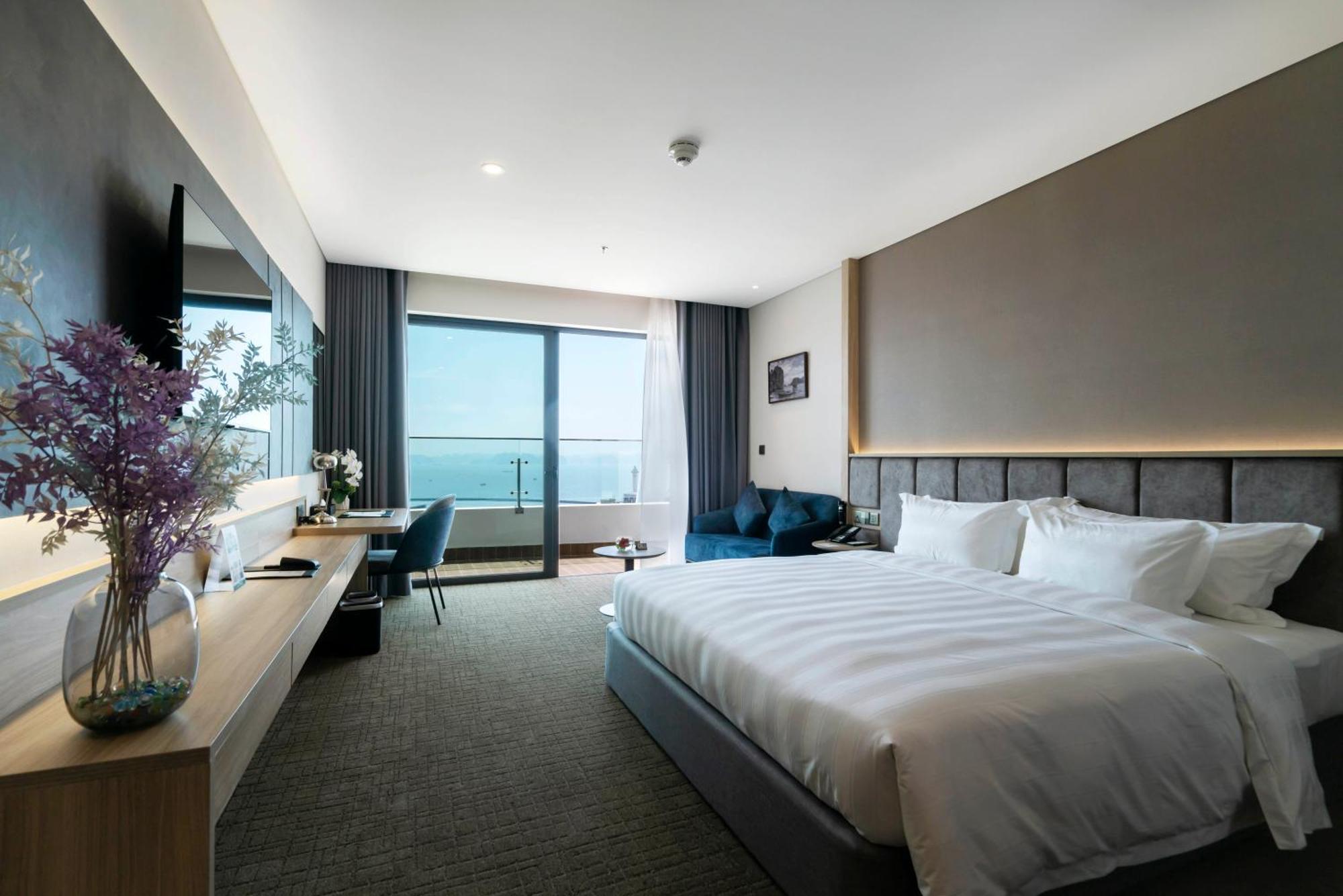 Wyndham Garden Legend Halong Hotel Ха Лонг Екстериор снимка