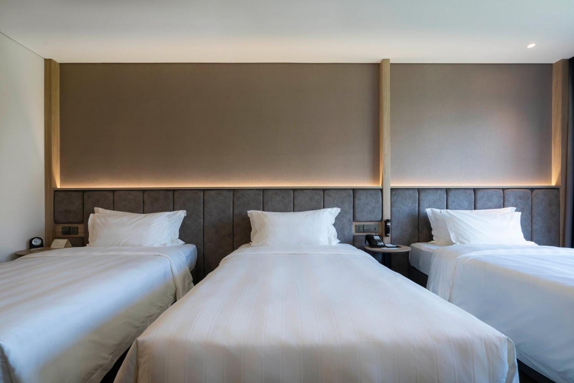Wyndham Garden Legend Halong Hotel Ха Лонг Екстериор снимка