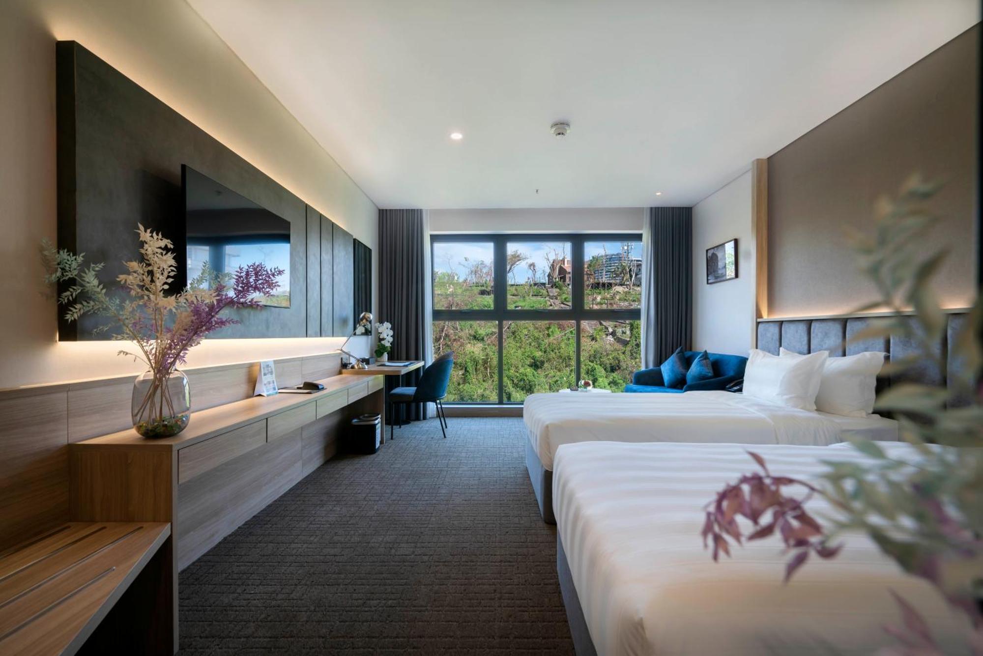 Wyndham Garden Legend Halong Hotel Ха Лонг Екстериор снимка
