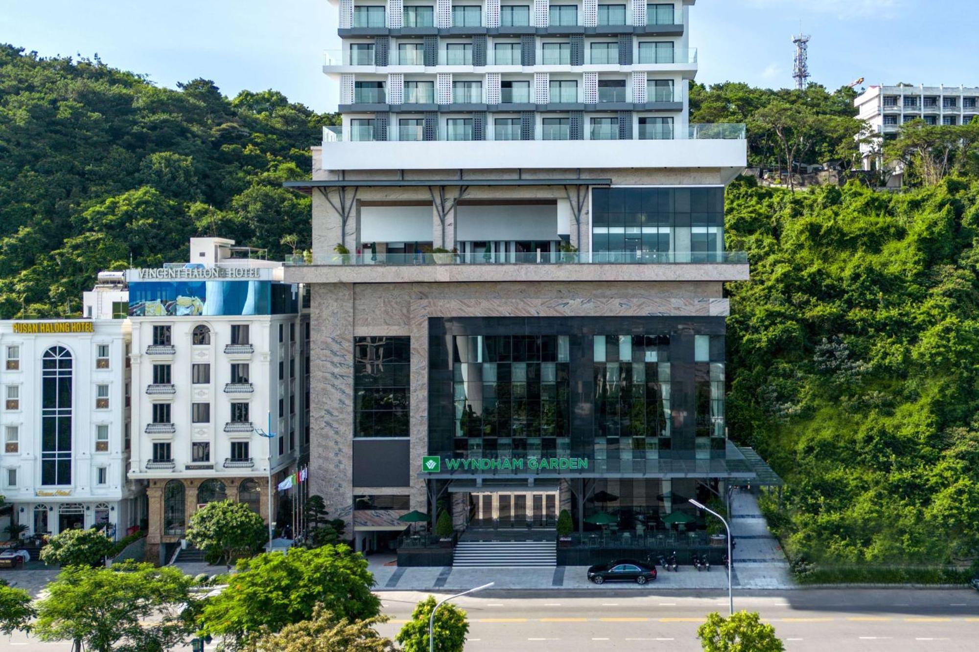 Wyndham Garden Legend Halong Hotel Ха Лонг Екстериор снимка